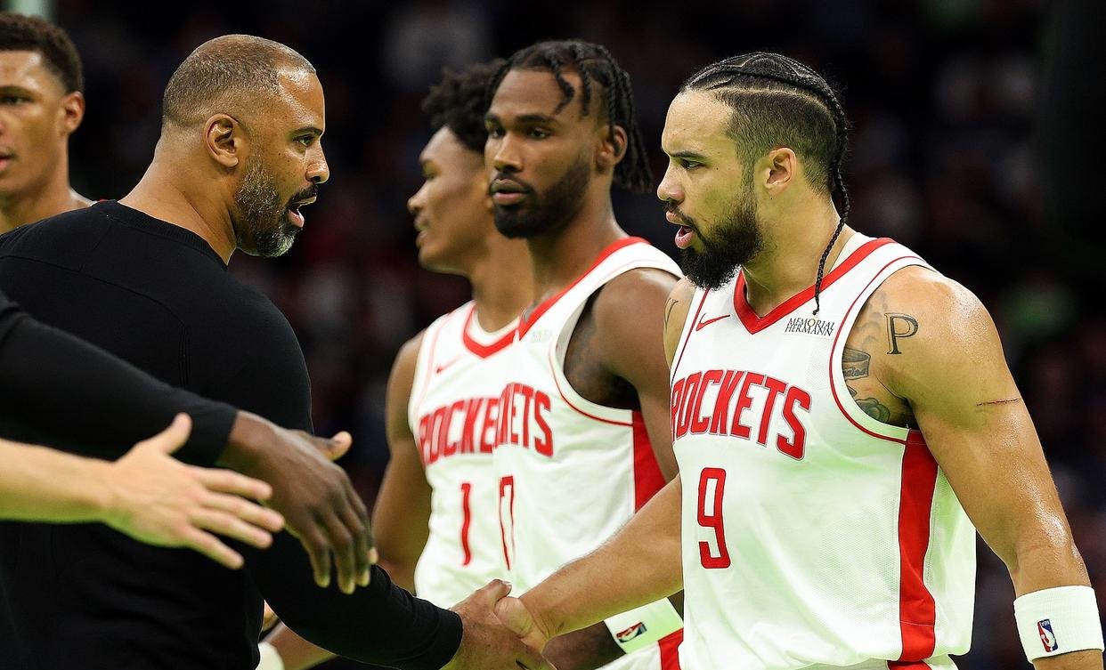 今晚突围战来临，俄克拉荷马雷霆围绕NBA季后赛远射贴柱，更衣室稳定，年轻球员得到机会的简单介绍